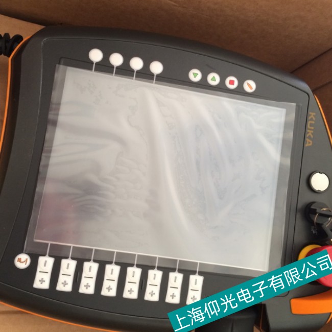 ƽ��KUKA�쿨�C(j��)����KR AGVʾ������늟o����(y��ng)���ϾS��2С�r����